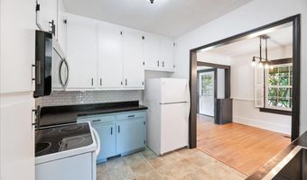 87 S Poplar St, Angier, NC 27501