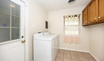 9786 Blackwater Rd, Baker, LA 70714