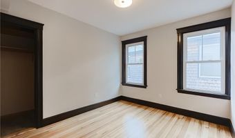 65 Burton St 2, Bristol, RI 02809