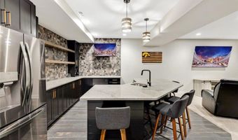 6129 NE Sherman Dr, Ankeny, IA 50021