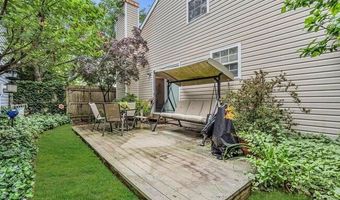 3 SUNNYDALE Ct, Bayville, NJ 08721