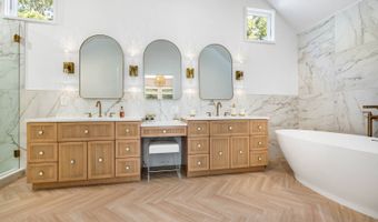 5 Catalpa Pl, Amagansett, NY 11930