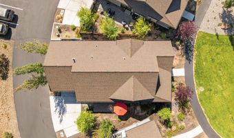 19749 SW River Camp Ln, Bend, OR 97702