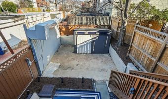 1410 C St NE, Washington, DC 20002