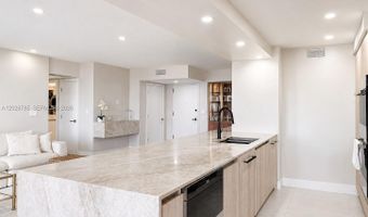 19667 Turnberry Way 6F, Aventura, FL 33180