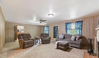 1701 N Sunset Dr, Augusta, KS 67010