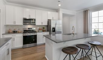 114 Lemongrass Ln, Bermuda Run, NC 27006
