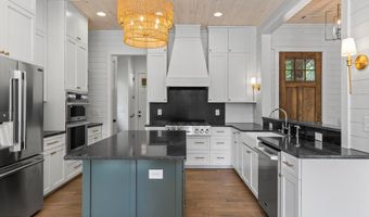 74 Cedar Rdg, Alexander City, AL 35010