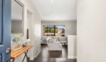 5208 Russell Dr NW, Albuquerque, NM 87114