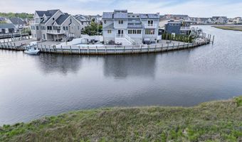 267 Cypress Dr, Bayville, NJ 08721