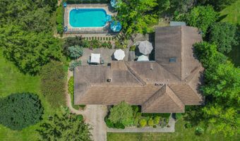 13450 Commercial Point Rd, Ashville, OH 43103