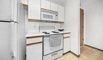 50 Koiula Ln 532, Kahului, HI 96732