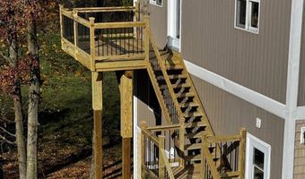 53 Hidden Dr, Alburgh, VT 05440