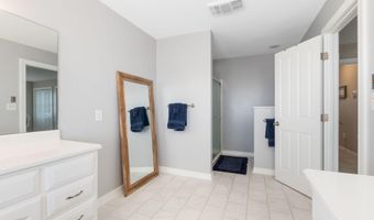 300 Ocean Blvd Ext B, Atlantic Beach, NC 28512