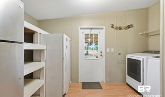 926 Tumbling Ln, Atmore, AL 36502