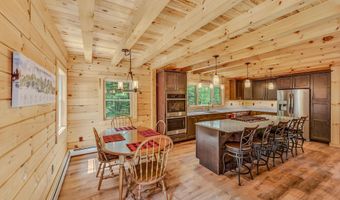 92 Joyce Dr, Carroll, NH 03595