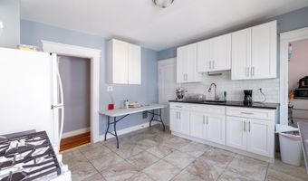 154 Rose St, Bridgeport, CT 06610