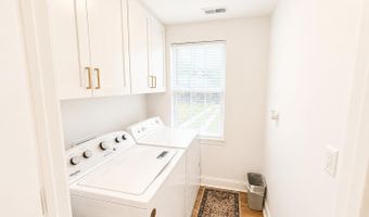 622 E Memorial Dr, Ahoskie, NC 27910