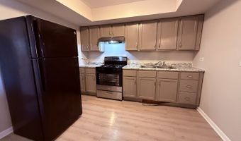 1119 E ALGONQUIN Rd 2, Arlington Heights, IL 60005