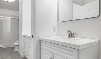 1131 Claytonbrook Ct, Ballwin, MO 63011