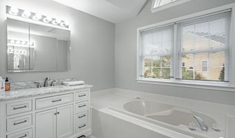 206 BOLTON Ct, Ambler, PA 19002