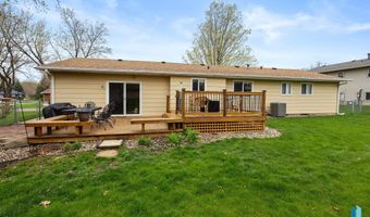 5804 W Westminster Dr, Sioux Falls, SD 57106