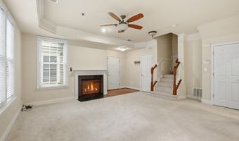 3553 HUNTLEY MANOR Ln, Alexandria, VA 22306