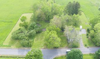 202 Steadwell Rd, Amsterdam, NY 12010
