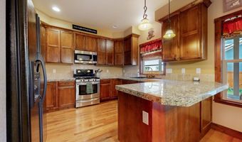 1030 5th St, Berthoud, CO 80513