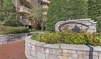 7111 WOODMONT Ave 108, Bethesda, MD 20815