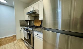 622 13th St, Ames, IA 50010