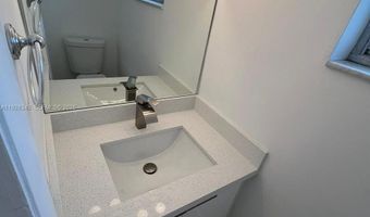 2810 NE 201st Ter G107, Aventura, FL 33180