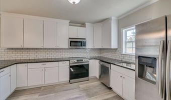 456 Chesterfield St N, Aiken, SC 29801