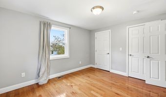 1185 Bay Rd, Amherst, MA 01002