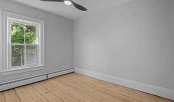 243 Maple Ave, Barrington, RI 02806