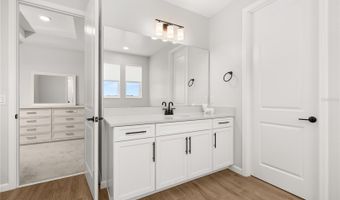 3228 ROSEVILLE Dr, Apopka, FL 32712