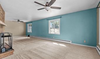 2570 PALISADES Ln, Appleton, WI 54915