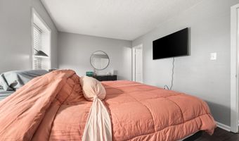 907 S ROLFE St 1A, Arlington, VA 22204