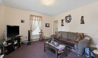 19 Elm St, Cumberland, RI 02864