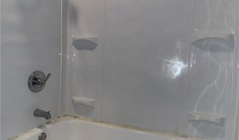 28 Christie St, Akron, OH 44303