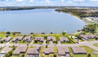 444 LAKE VIEW Way, Auburndale, FL 33823