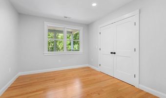 11 Bicknell Rd, Billerica, MA 01821