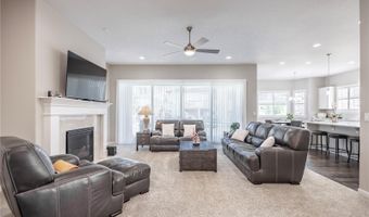 26722 E Peakview Pl, Aurora, CO 80016