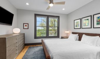 657 Greenslate Dr SE, Ada, MI 49301