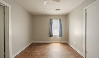 114 S PARKWAY Ave, Bethel Springs, TN 38315
