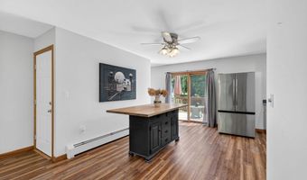 51 Bryant St, Berkley, MA 02779