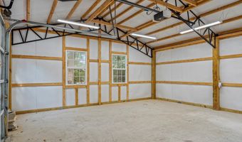 1447 Snow Lake Dr, Ashland, MS 38603