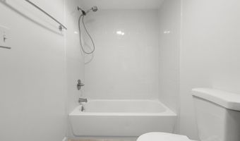 130 Ashton St, Bridgeport, CT 06606