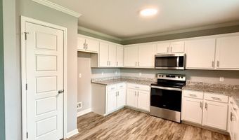 90 SQUIRES GROVE Dr, Atoka, TN 38004