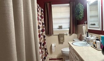 201 Bruner St, Ashford, AL 36312